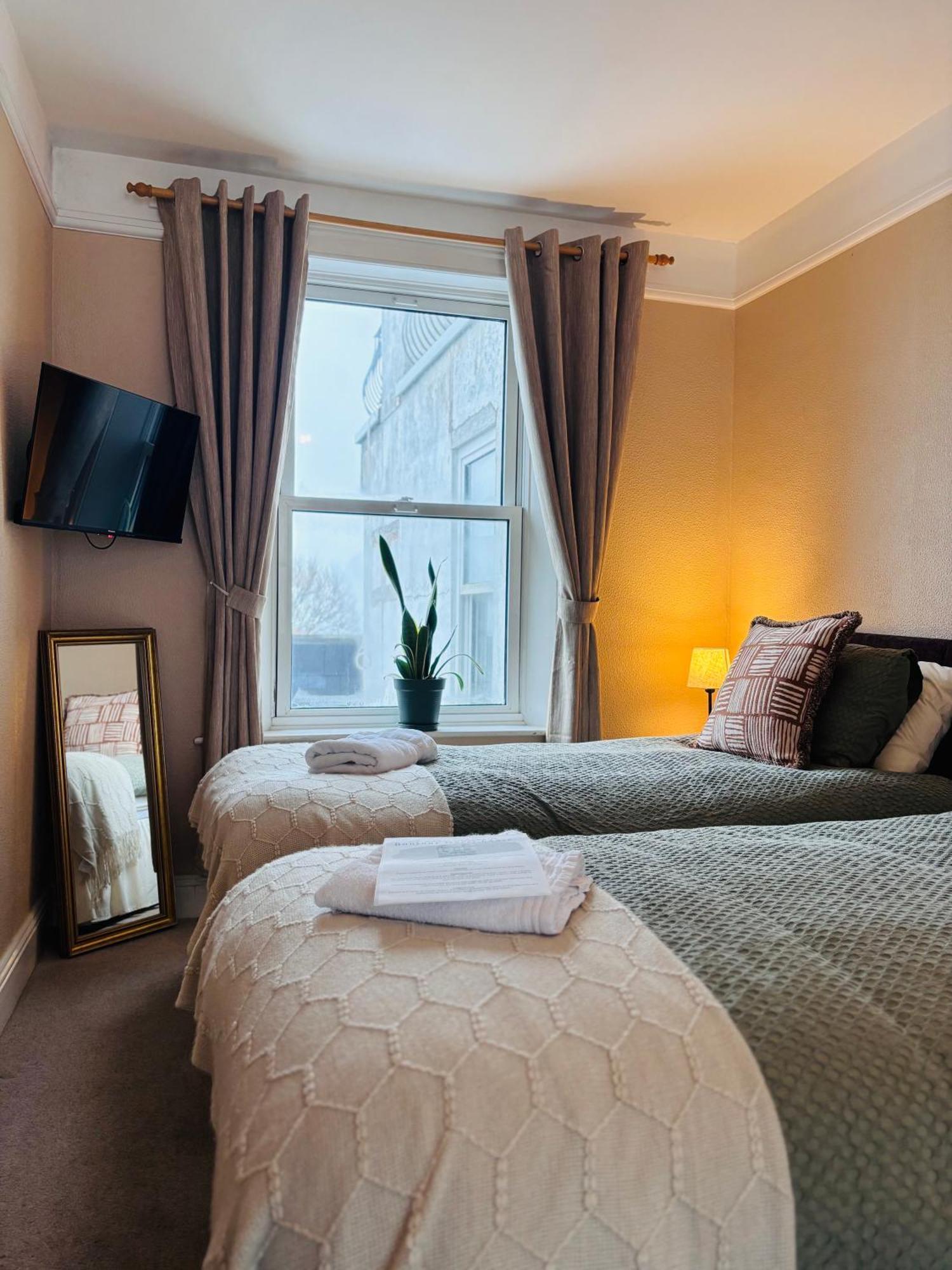 Bonjour Guest House 브라이 외부 사진
